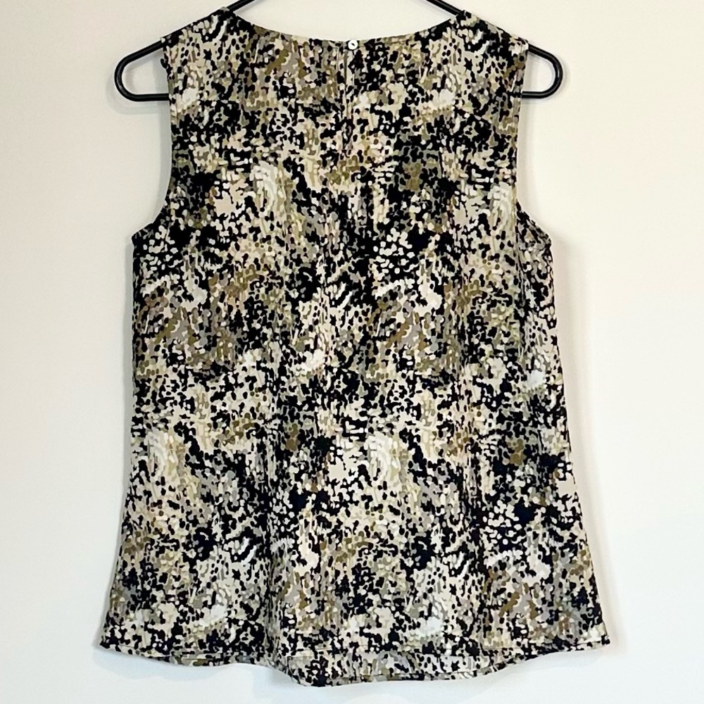 Christopher & Banks Multicolor Sleeveless Blouse - Size: Medium - Picture 6 of 6